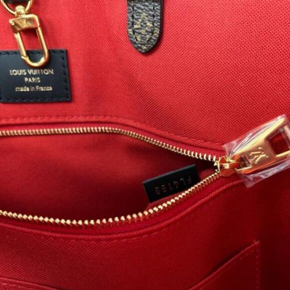 Louis Vuitton Limited Edition Giant Monogram Reverse Onthego GM Tote Shoulder Ha - Picture 11 of 13